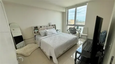 300 S Biscayne Boulevard Miami FL 33131