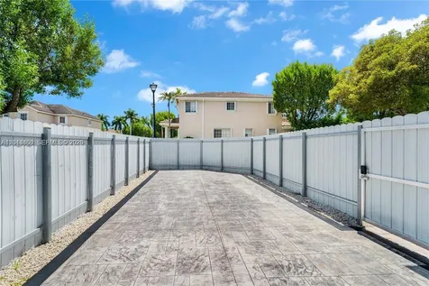 27345 SW 142nd Avenue Homestead FL 33032
