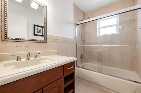 10315 SW 26th Terrace Miami FL 33165