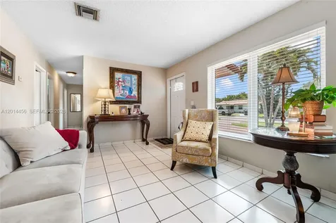 10315 SW 26th Terrace Miami FL 33165