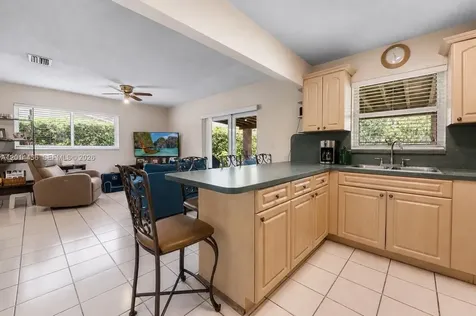 10315 SW 26th Terrace Miami FL 33165