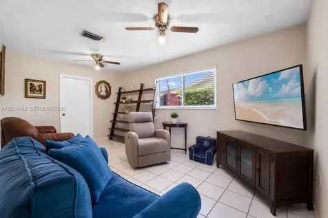 10315 SW 26th Terrace Miami FL 33165