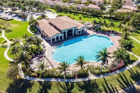 8879 SW 227th Terrace Cutler Bay FL 33190