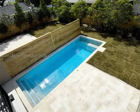 1501 SW 21st Street Miami FL 33145