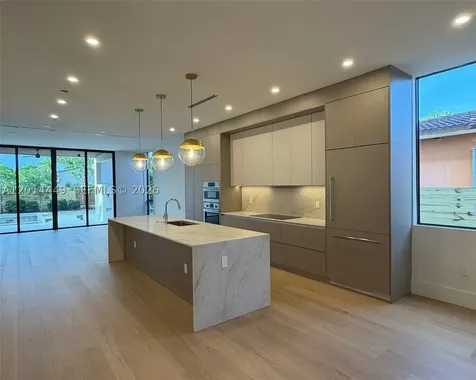 1501 SW 21st Street Miami FL 33145