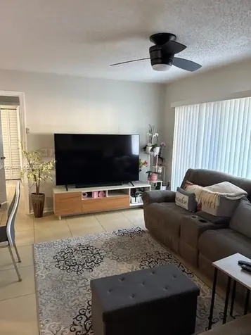 5025 Wiles Road Coconut Creek FL 33073
