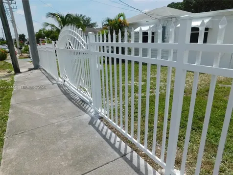 2230 NW 58th Street Miami FL 33142