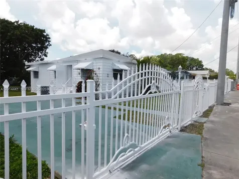 2230 NW 58th Street Miami FL 33142