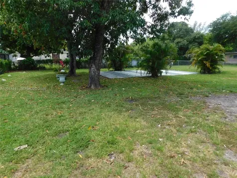 2230 NW 58th Street Miami FL 33142