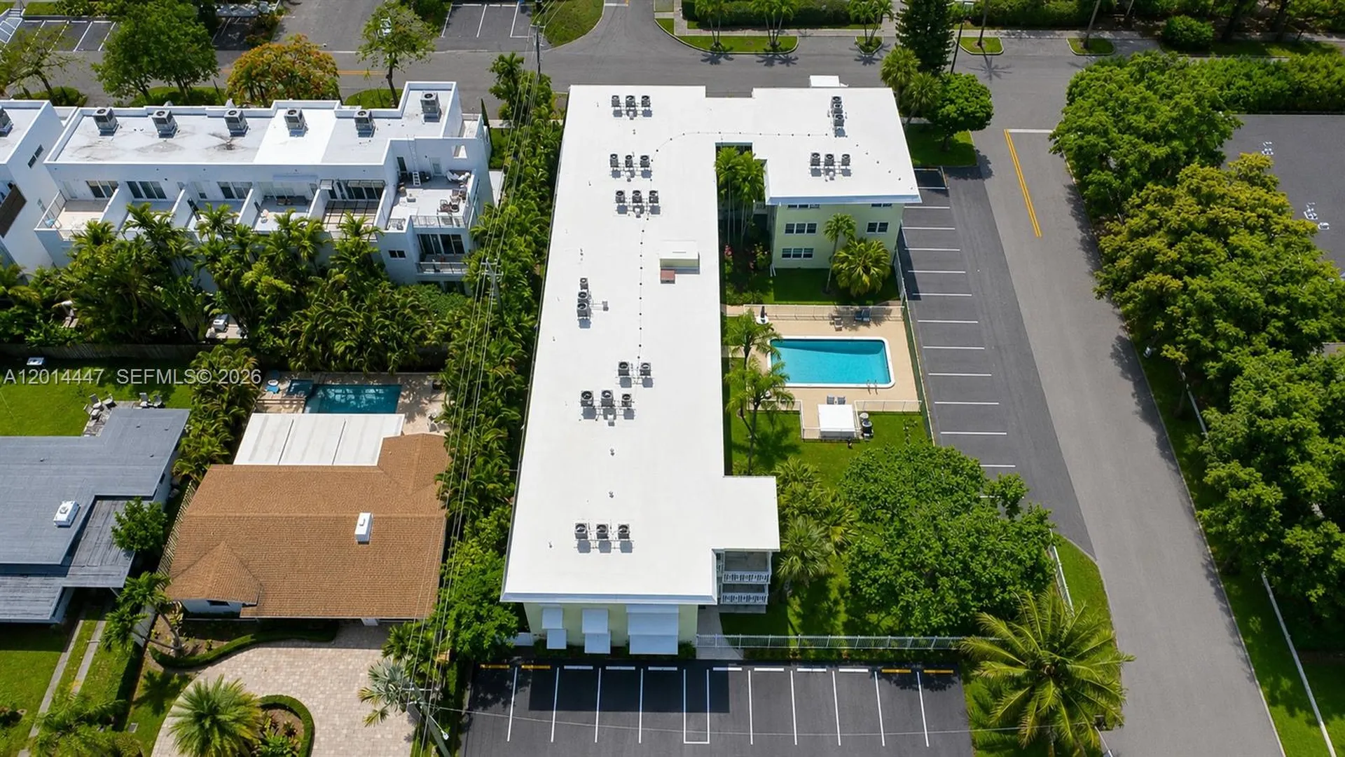 1900 NE 8th Court Fort Lauderdale FL 33304