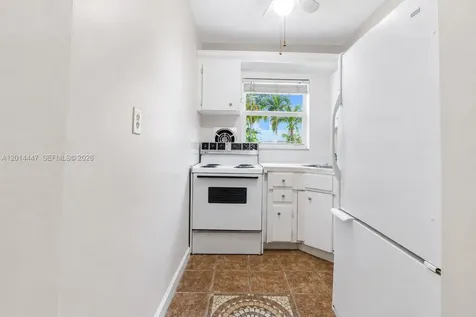 1900 NE 8th Court Fort Lauderdale FL 33304