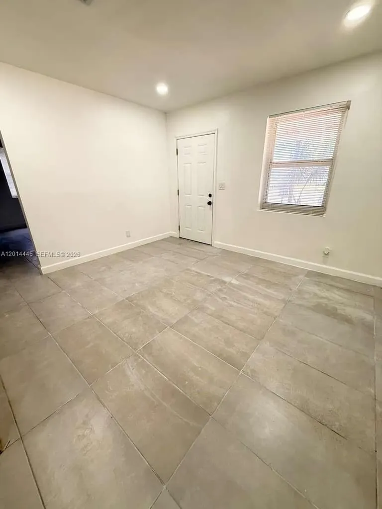 504 NW 15th Avenue Fort Lauderdale FL 33311