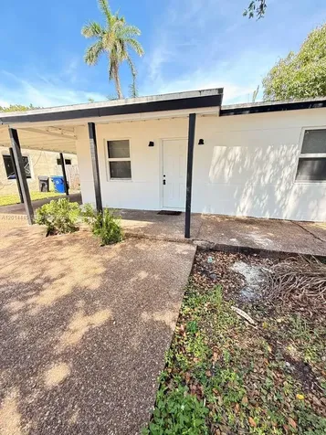 504 NW 15th Avenue Fort Lauderdale FL 33311