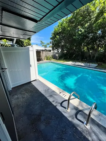 1412 NE 17th Court Fort Lauderdale FL 33305