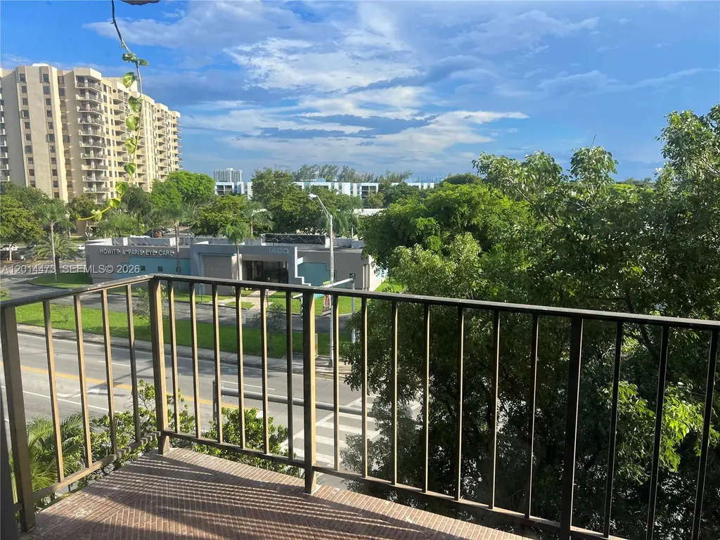 1465 NE 123rd Street North Miami FL 33161