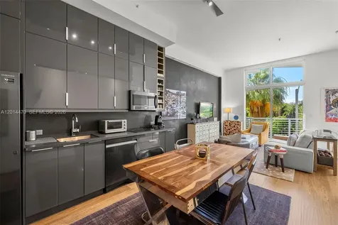 2001 Meridian Avenue Miami Beach FL 33139