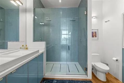 2001 Meridian Avenue Miami Beach FL 33139