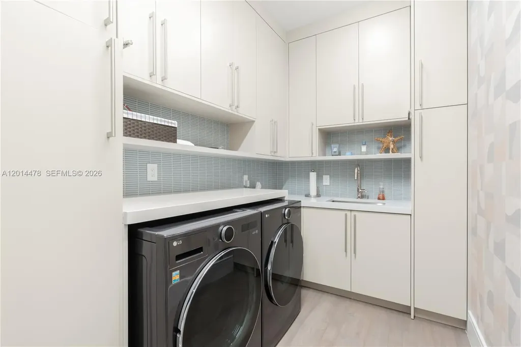 731 NE 69th Street Boca Raton FL 33487