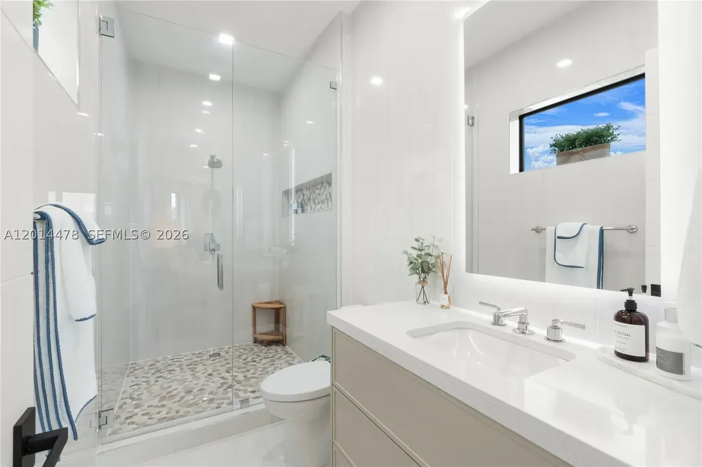 731 NE 69th Street Boca Raton FL 33487