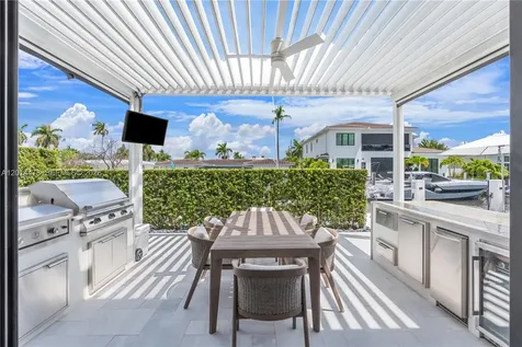 731 NE 69th Street Boca Raton FL 33487