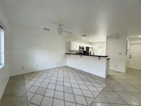 324 NE 3rd Street Hallandale Beach FL 33009