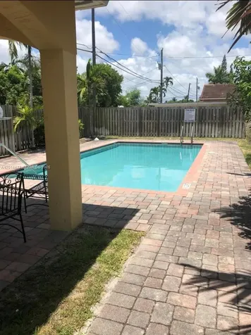 324 NE 3rd Street Hallandale Beach FL 33009