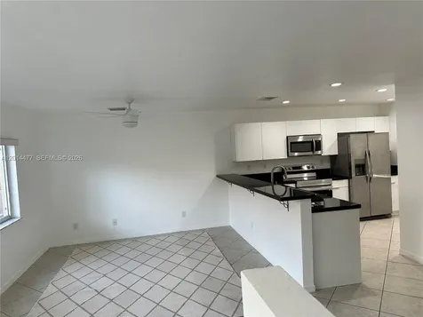 324 NE 3rd Street Hallandale Beach FL 33009