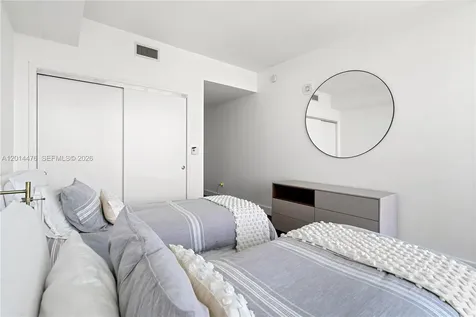 360 Ocean Drive Key Biscayne FL 33149