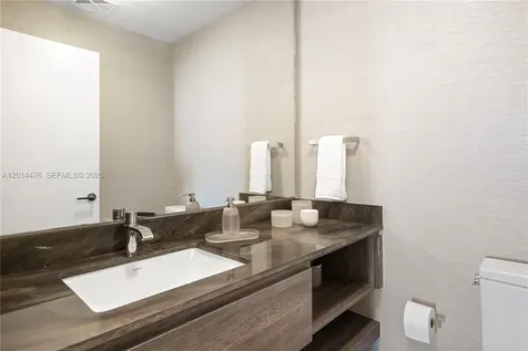 360 Ocean Drive Key Biscayne FL 33149