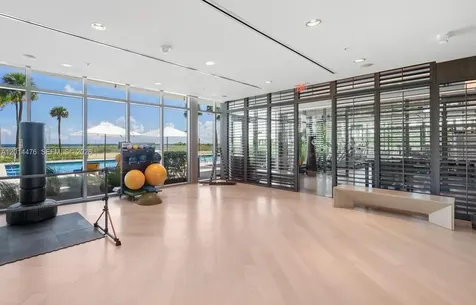 360 Ocean Drive Key Biscayne FL 33149