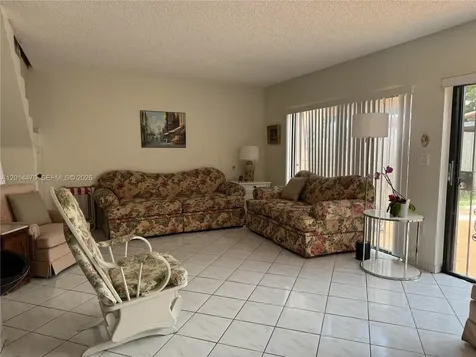 3817 SW 82nd Avenue Miami FL 33155