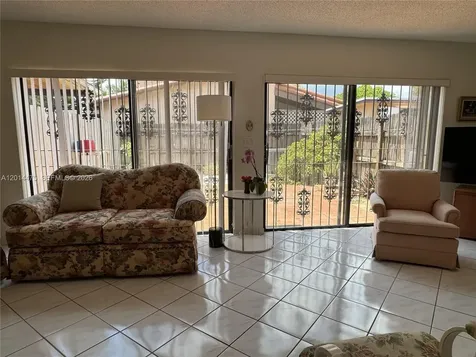 3817 SW 82nd Avenue Miami FL 33155