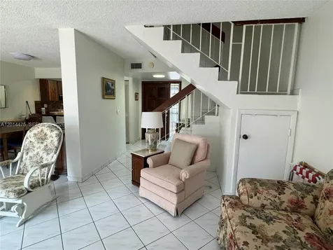 3817 SW 82nd Avenue Miami FL 33155