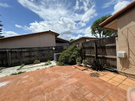 3817 SW 82nd Avenue Miami FL 33155