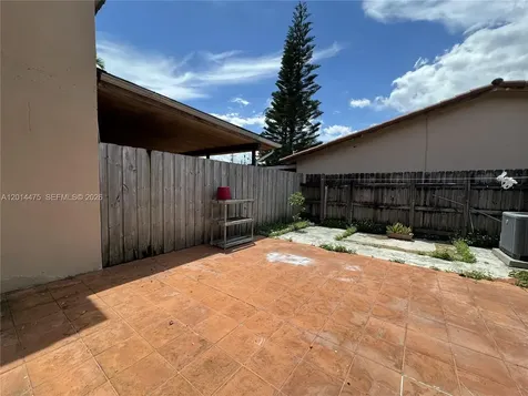 3817 SW 82nd Avenue Miami FL 33155