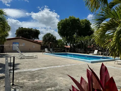 3817 SW 82nd Avenue Miami FL 33155