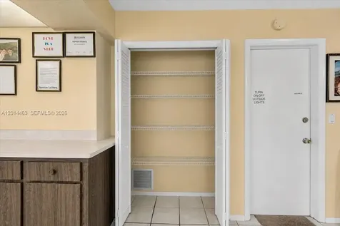 9261 SW 55th Street Cooper City FL 33328
