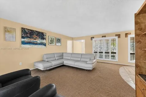 9261 SW 55th Street Cooper City FL 33328