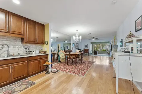 2638 E Gately Drive E West Palm Beach FL 33415