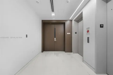 300 Biscayne Boulevard Way Miami FL 33131