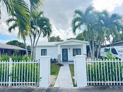 660 E 42nd Street Hialeah FL 33013