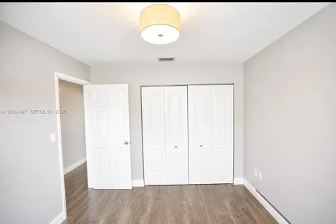 11840 SW 99th Street Miami FL 33186