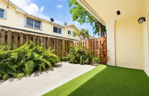 11840 SW 99th Street Miami FL 33186