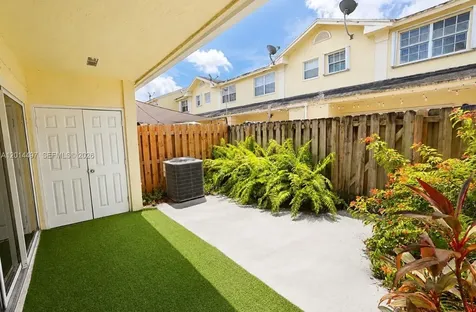 11840 SW 99th Street Miami FL 33186