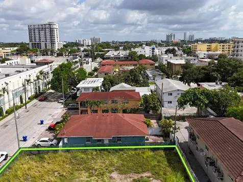 2141 SW 3rd Street Miami FL 33135