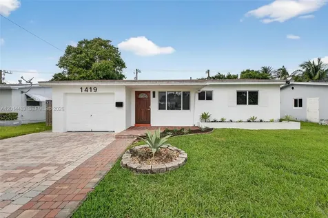 1419 Harding Street Hollywood FL 33020