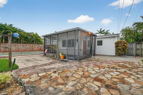 1419 Harding Street Hollywood FL 33020