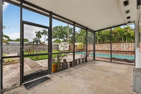 1419 Harding Street Hollywood FL 33020