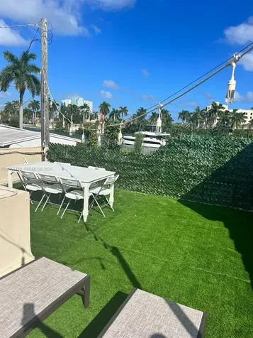 701 Hollywood Boulevard Hollywood FL 33019