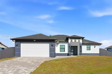 2908 SW 9th Street Lehigh Acres FL 33976